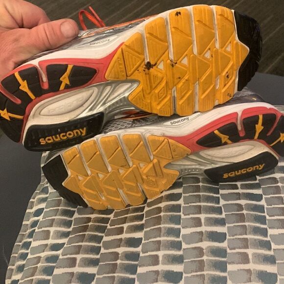 SAUCONY, guide 6, running shoes, ladies 9.5, good condition - Picture 7 of 11